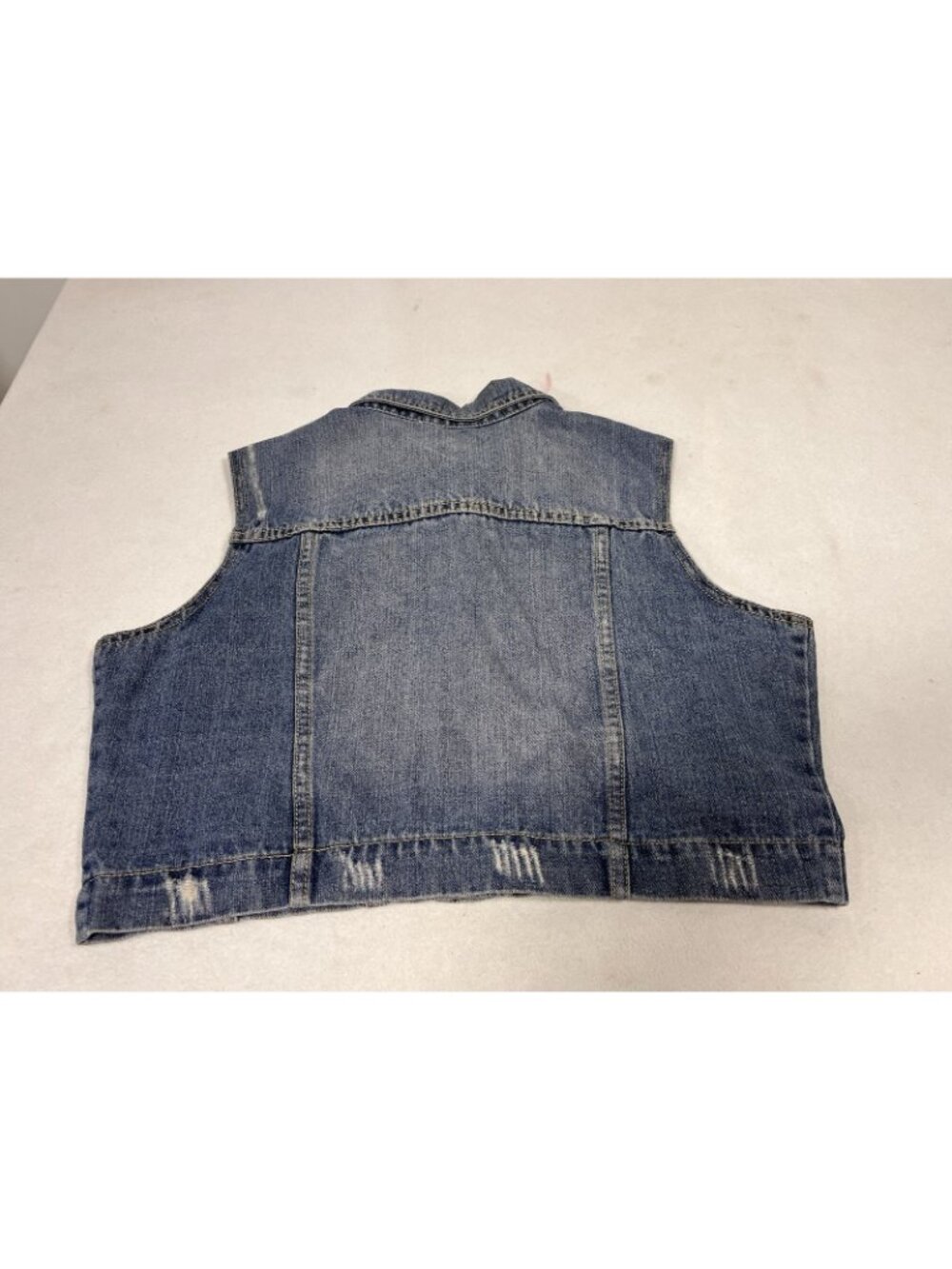Roommates Women's Cropped Blue Jean Vest Coat Wash Denim Sleeveless Size 1X - Picture 6 of 6
